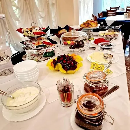 Family Selena Nesebar