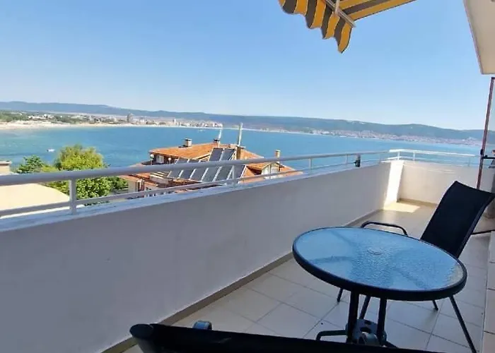 Family Selena Hotel 2*